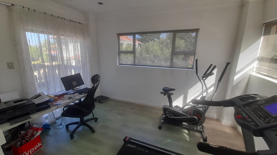 4 Bedroom Property for Sale in Birdwood Estate North West